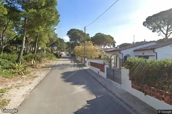 Vista exterior de Pis en venda en L'Escala