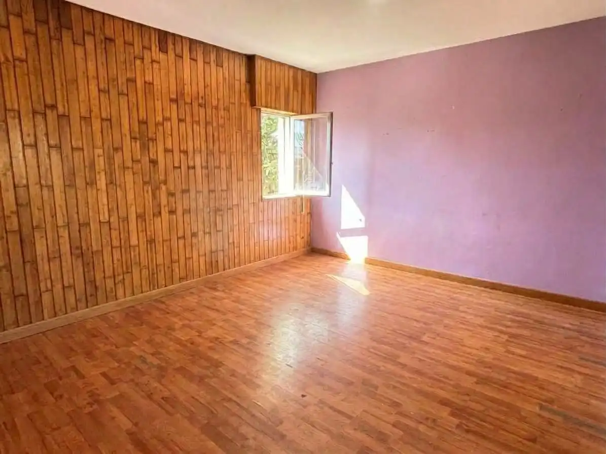 Casa rústica en venda a Valverde de la Virgen, imagen 5
