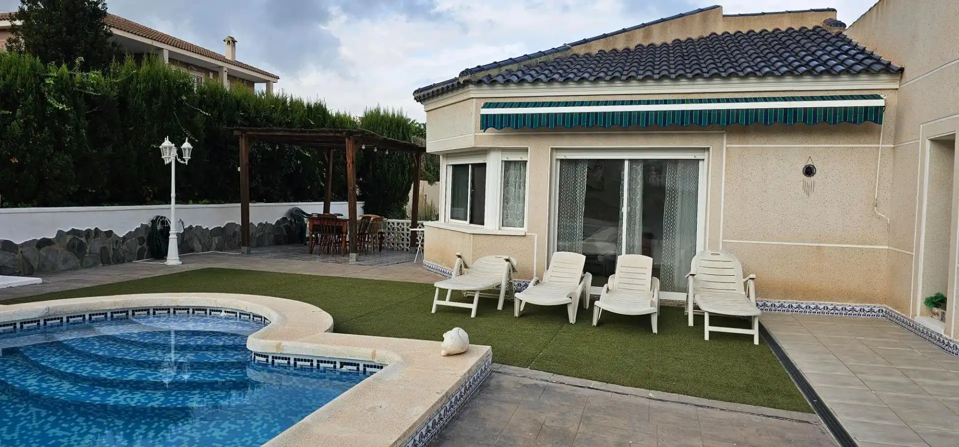 Piscina de Casa o chalet en venta en Almoradí