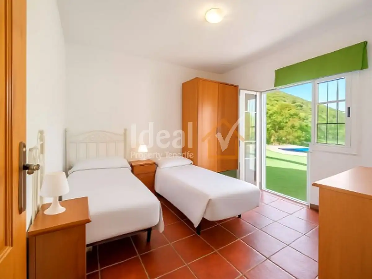 Bedroom of Houses for sale in El Rosario  with Private garden, Terrace and Swimming Pool