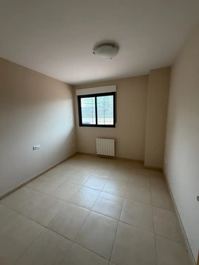 Habitación de Piso en venta en Paterna con Aire acondicionado, Terraza y Trastero
