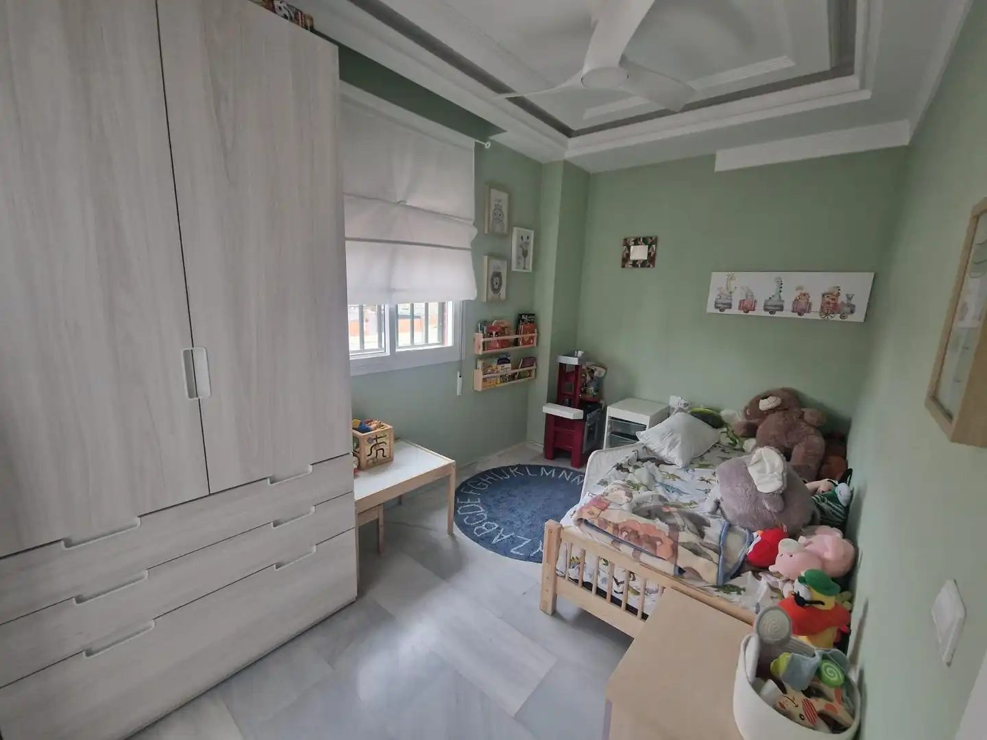 Dormitori de Casa adosada en venda en Jerez de la Frontera amb Aire condicionat i Jardí privat