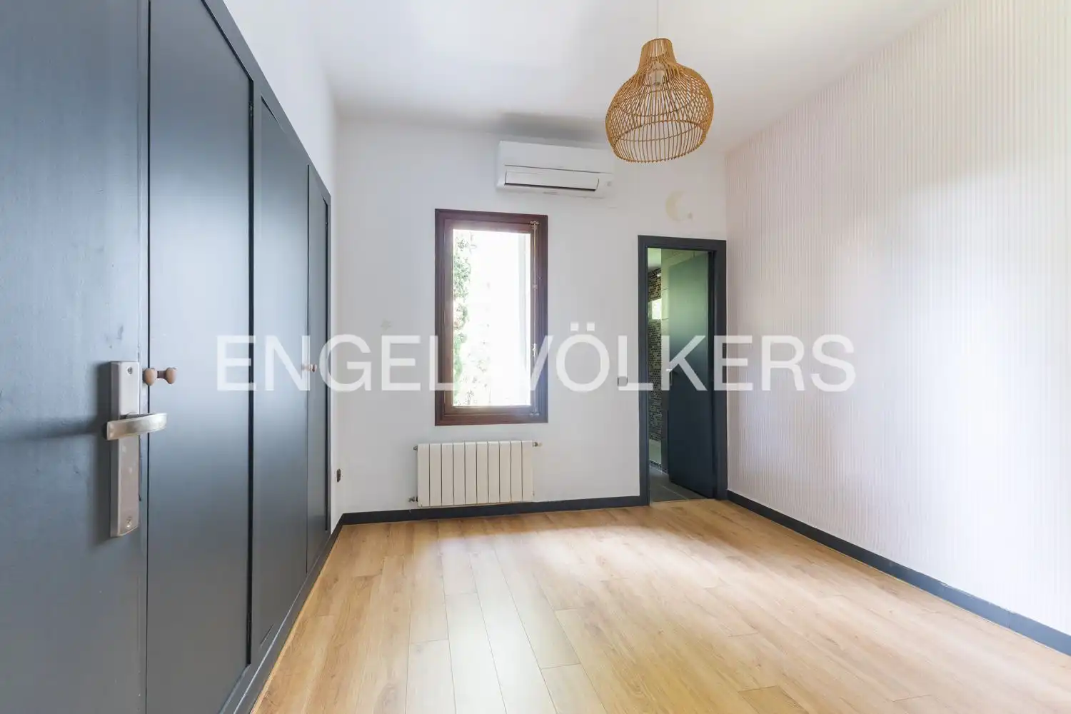 Habitación de Casa o chalet de alquiler en Rocafort con Aire acondicionado, Calefacción y Jardín privado