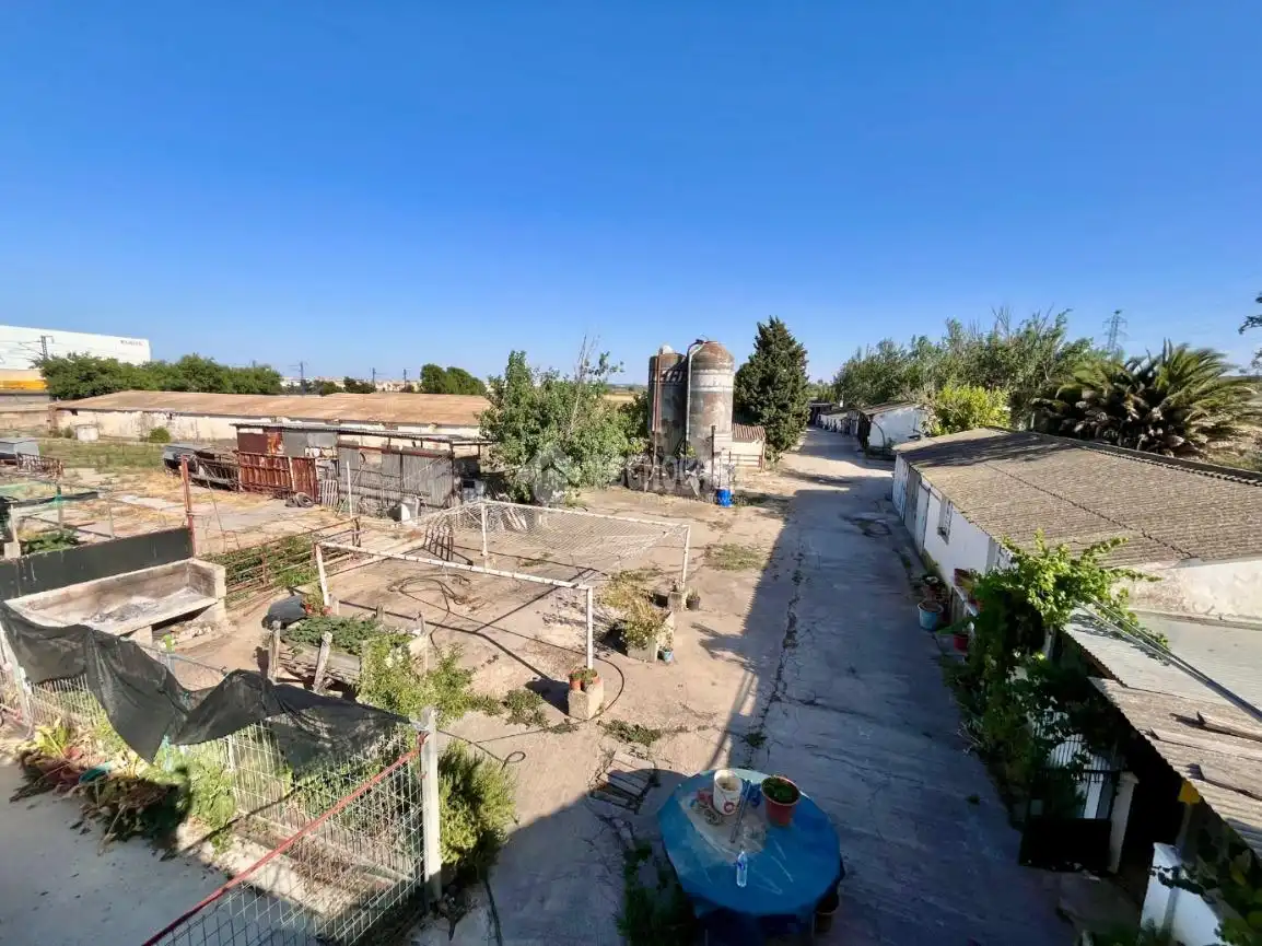 Land for sale in Zaragoza