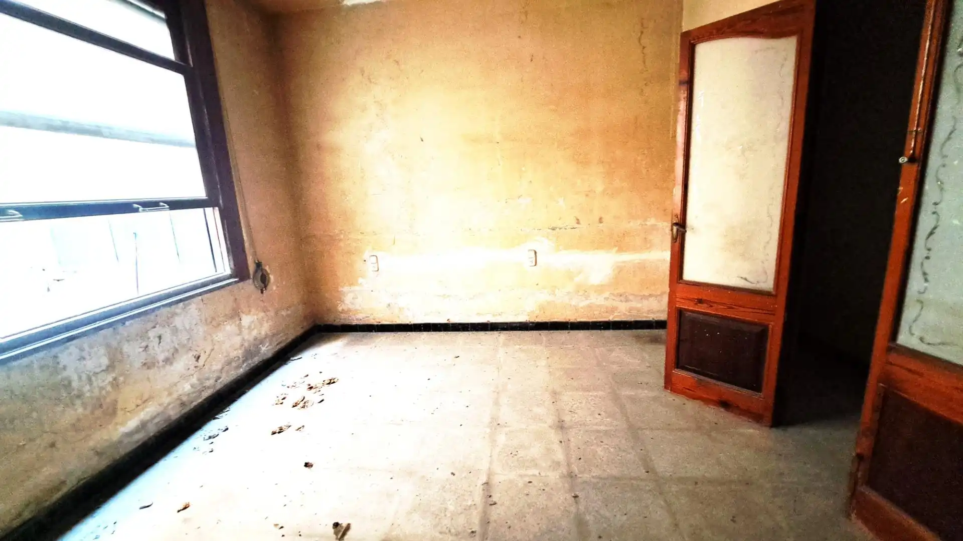 Planta baja en venta en Carcaixent