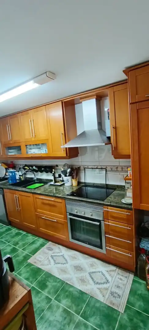 Cuina de Pis en venda en Silla amb Aire condicionat, Calefacció i Traster