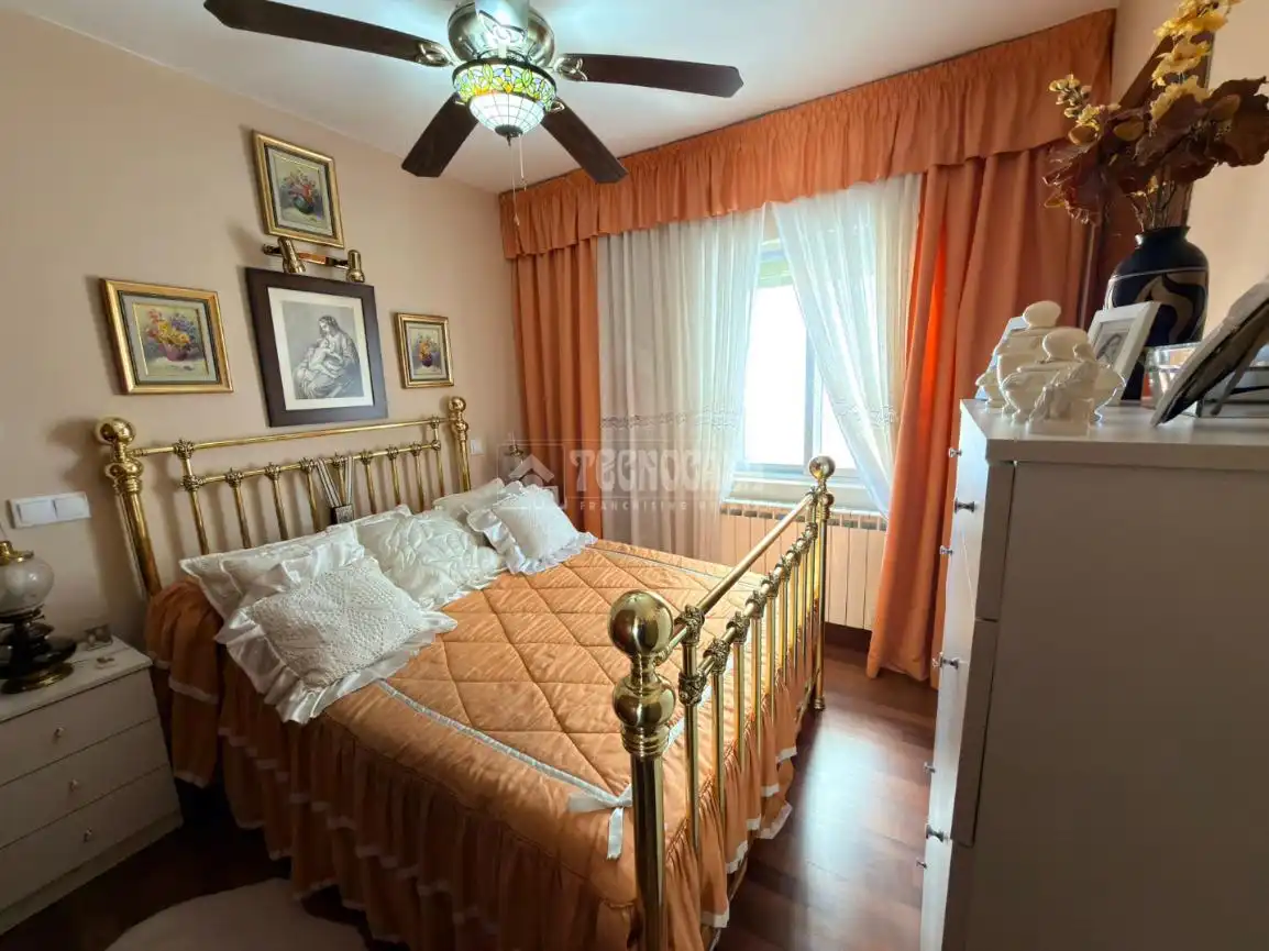Habitación de Piso en venta en Alcalá de Henares con Calefacción y Terraza