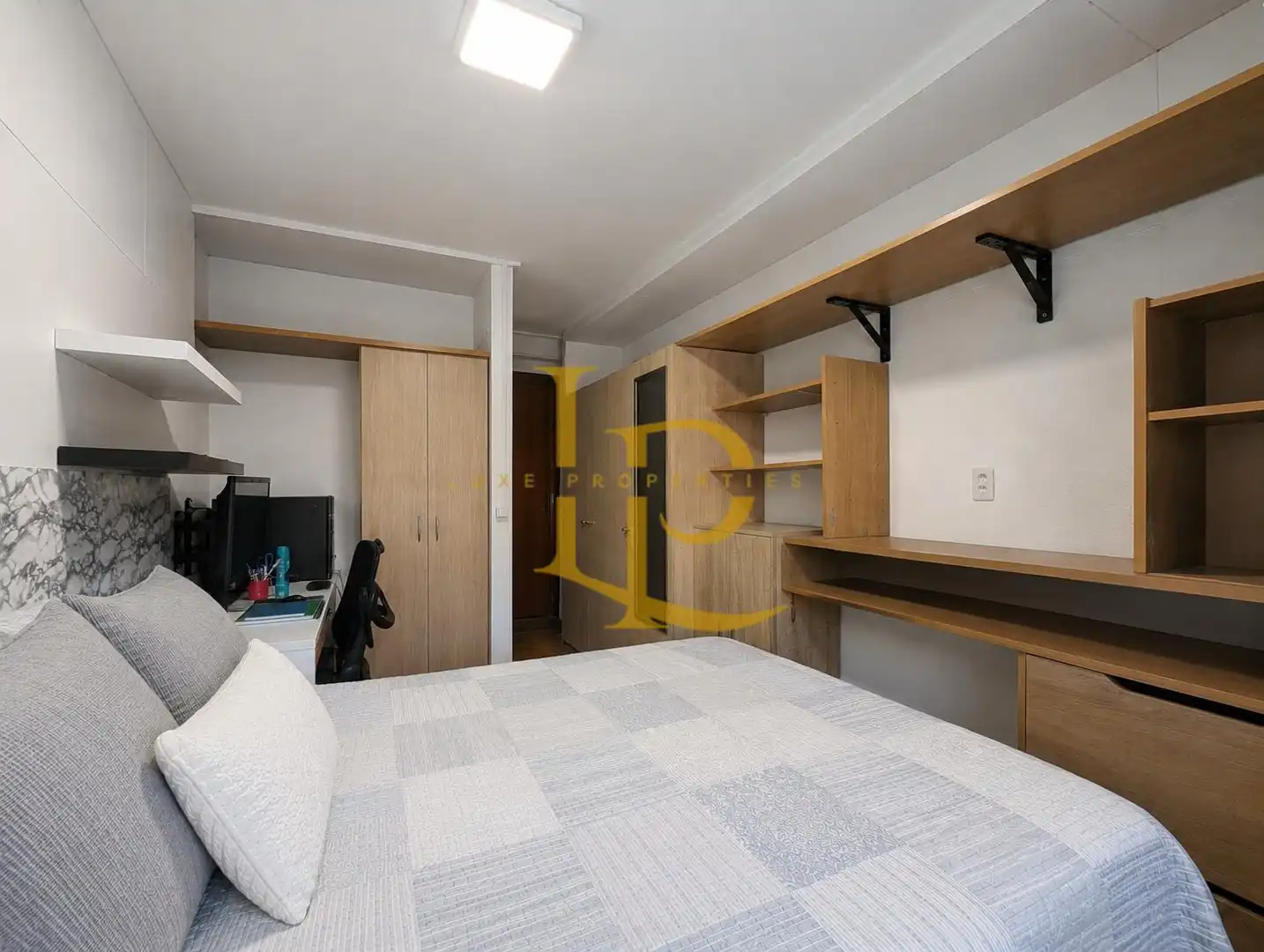 Habitación de Piso en venta en San Lorenzo de El Escorial con Calefacción, Jardín privado y Horno