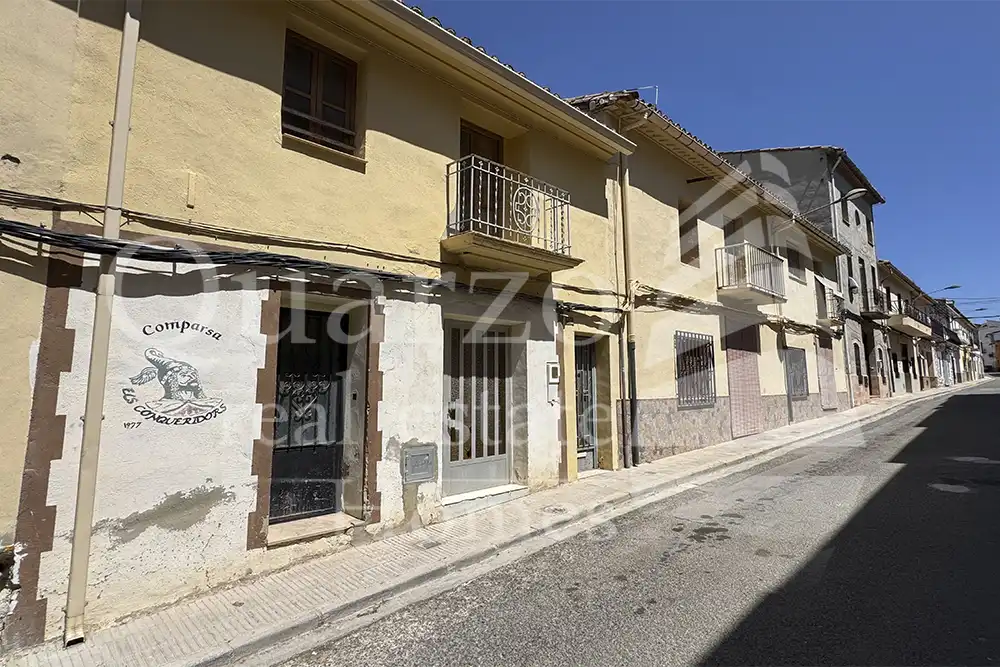 Vista exterior de Casa o chalet en venta en Montaverner con Terraza y Amueblado