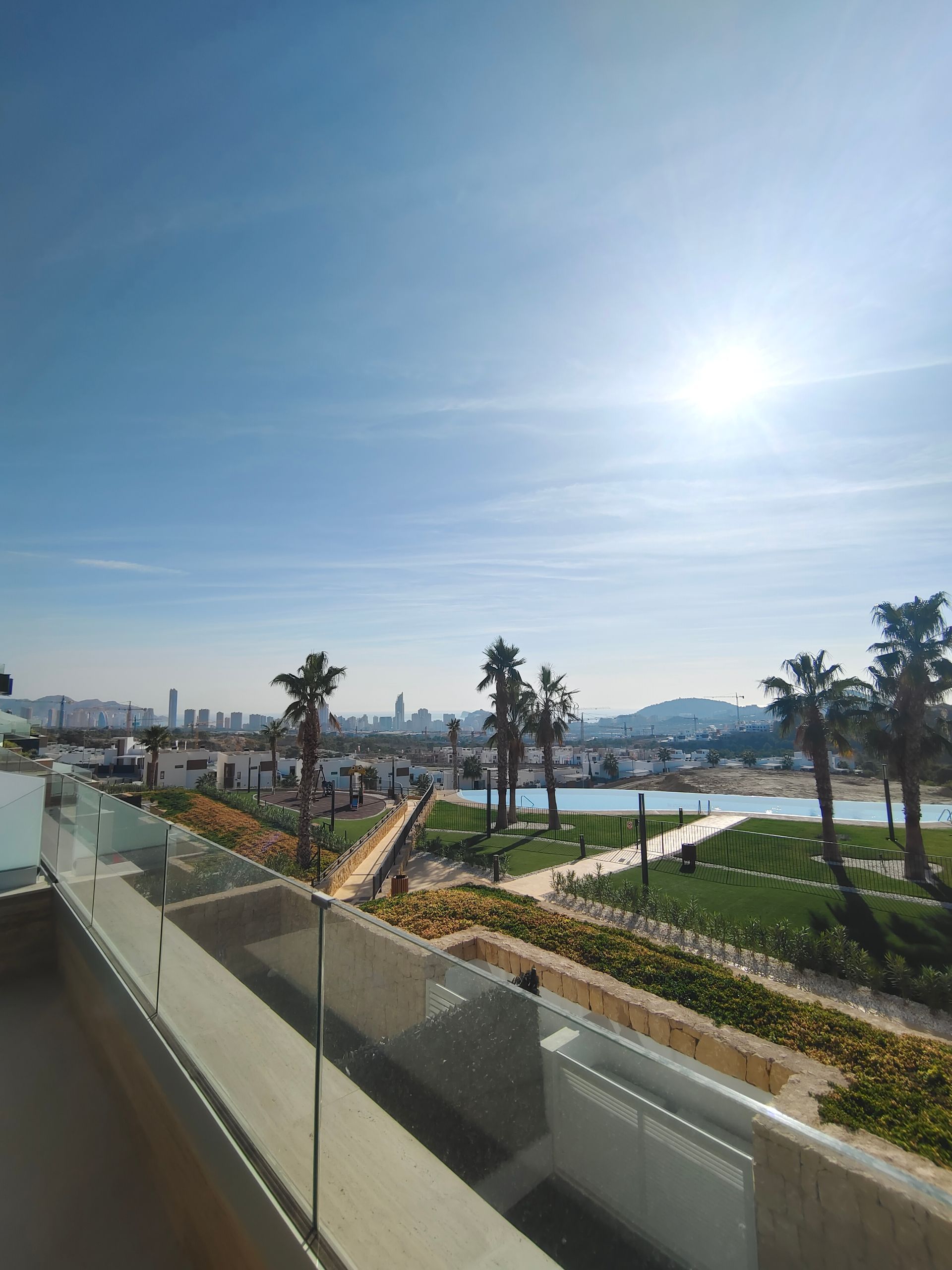 Vista exterior de Apartament de lloguer en Finestrat amb Aire condicionat, Calefacció i Piscina