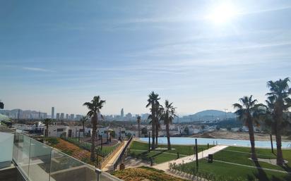 Vista exterior de Apartament de lloguer en Finestrat amb Aire condicionat, Calefacció i Piscina