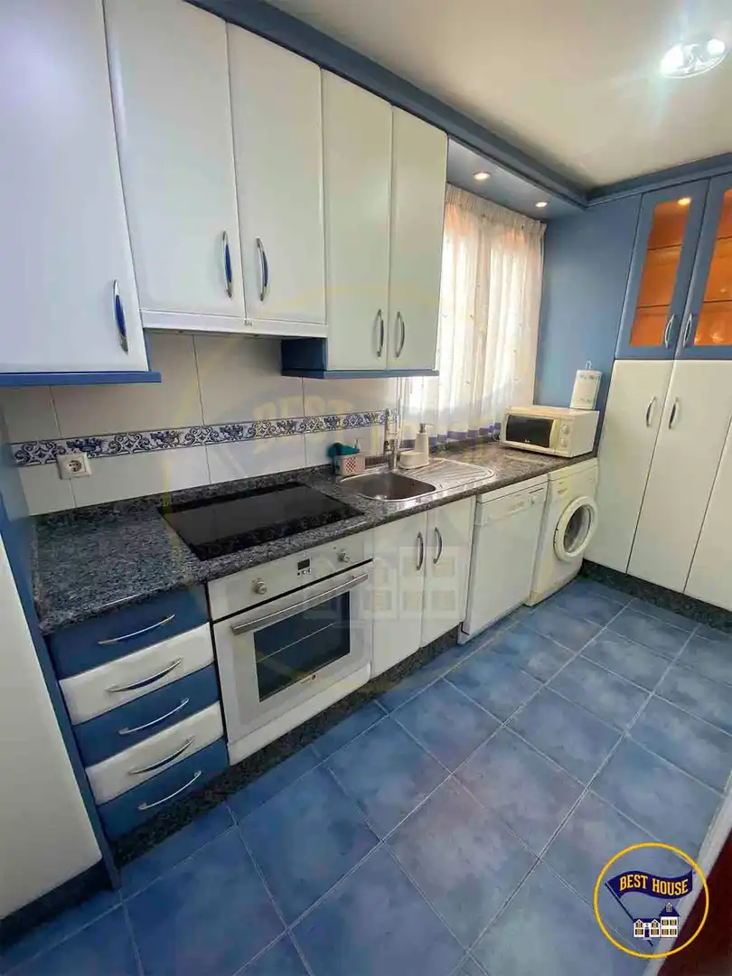 Kitchen of Flat for sale in Cuenca  with Air Conditioner, Heating and Parquet flooring