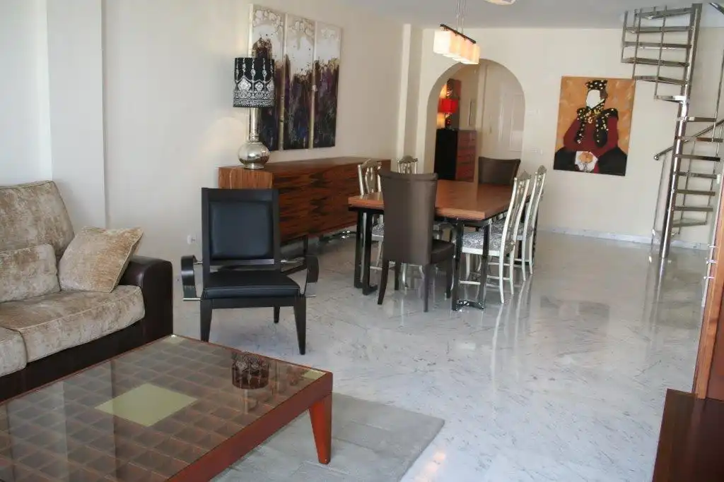 Penthouse mit Pool zum Verkauf in Nueva Andalucía, imagen 6