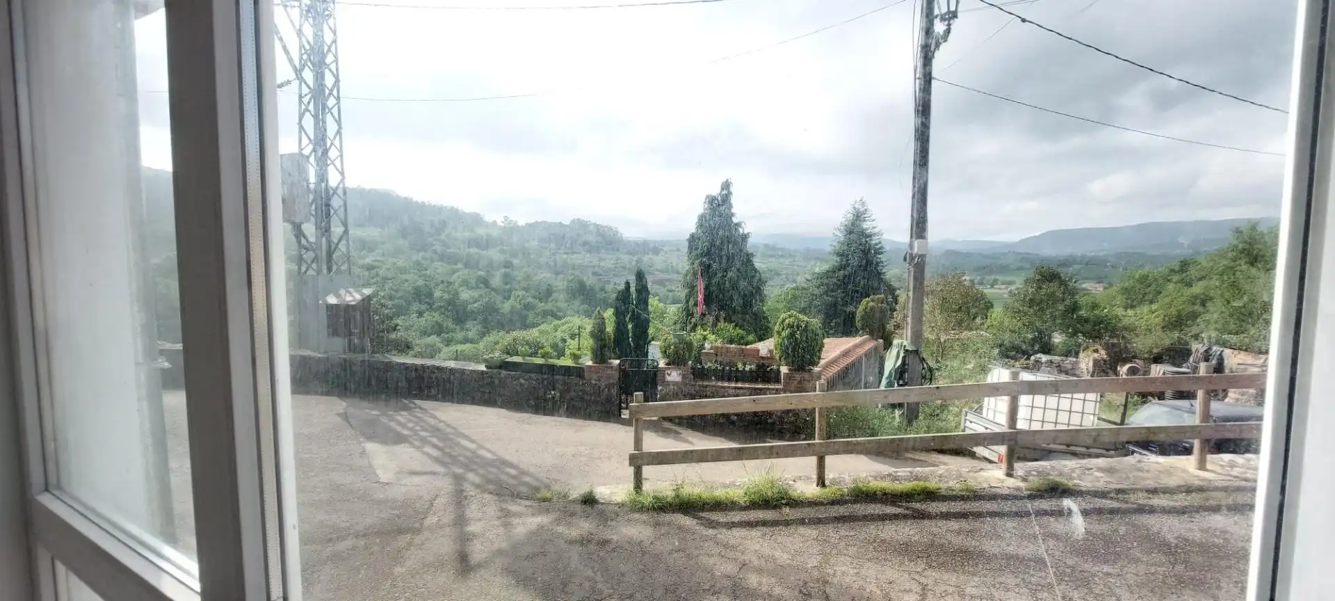 Casa adosada en venda en Udías amb Calefacció