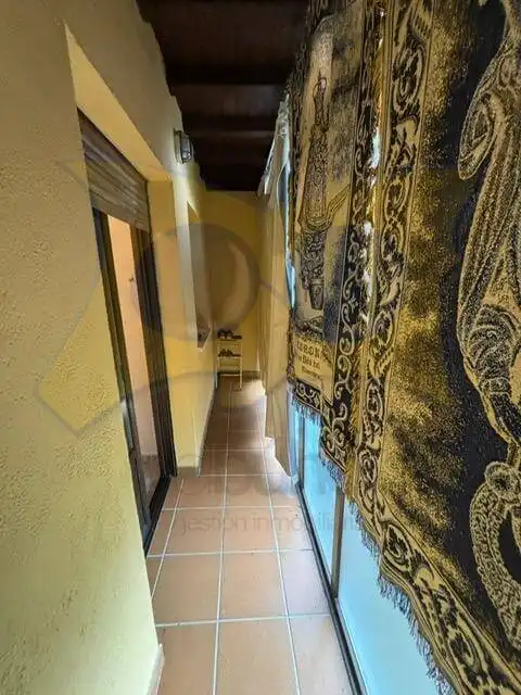 Casa adosada en venta en Sequeros con Terraza y Balcón