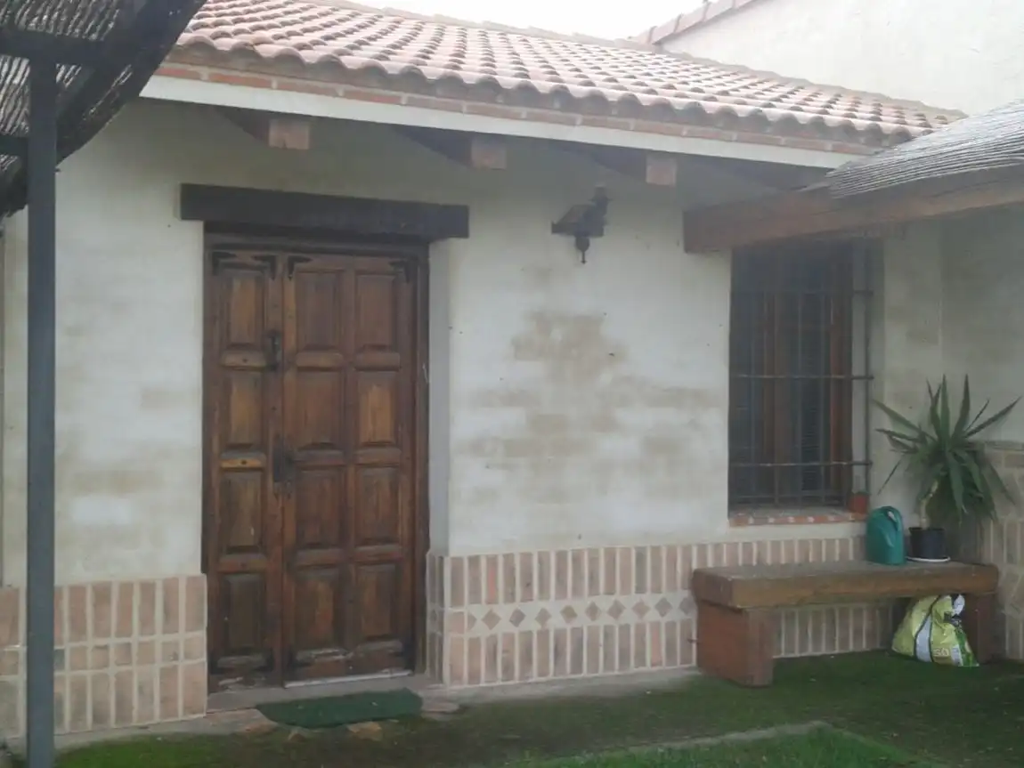 Vista exterior de Terreno en venta en La Pedraja de Portillo 