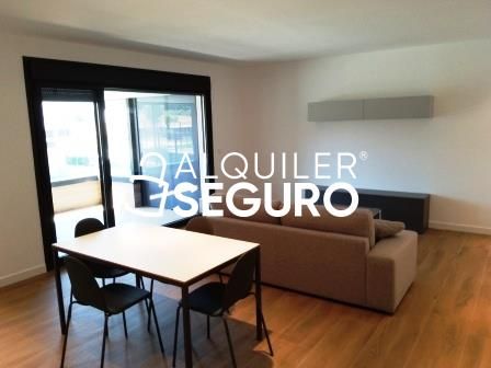 Living room of Flat to rent in Vitoria - Gasteiz  with Heating, Storage room and Furnished