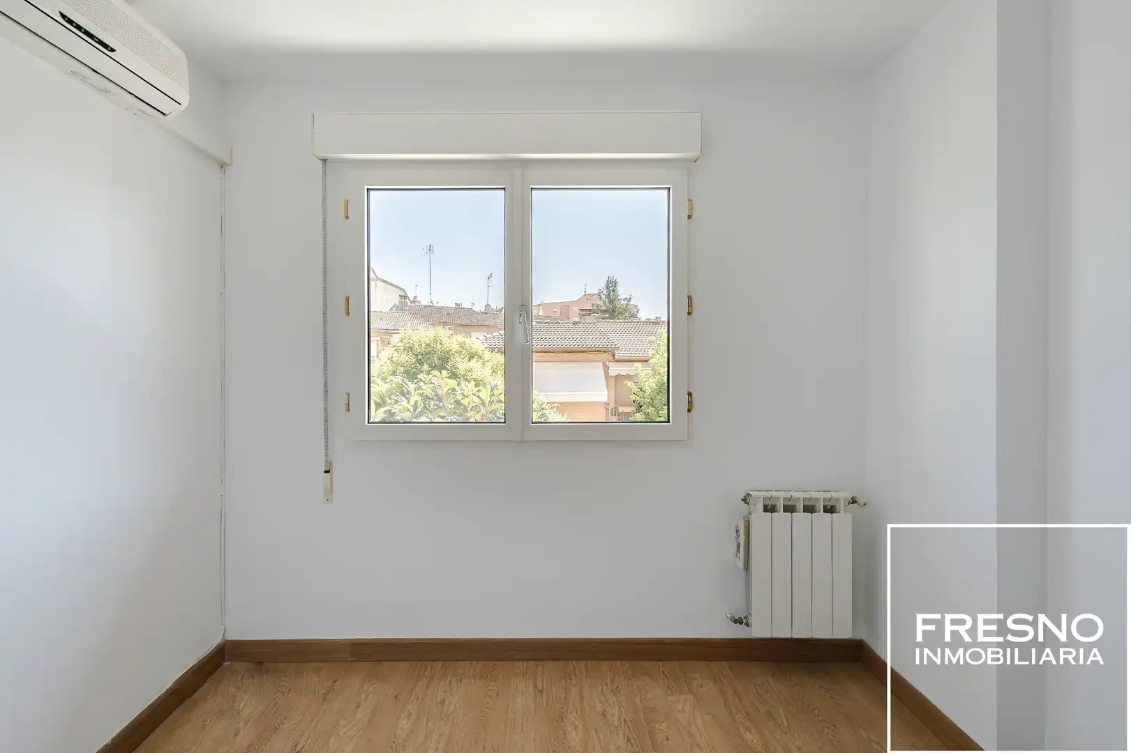 Habitación de Casa o chalet en venta en Cobeña con Aire acondicionado, Calefacción y Jardín privado