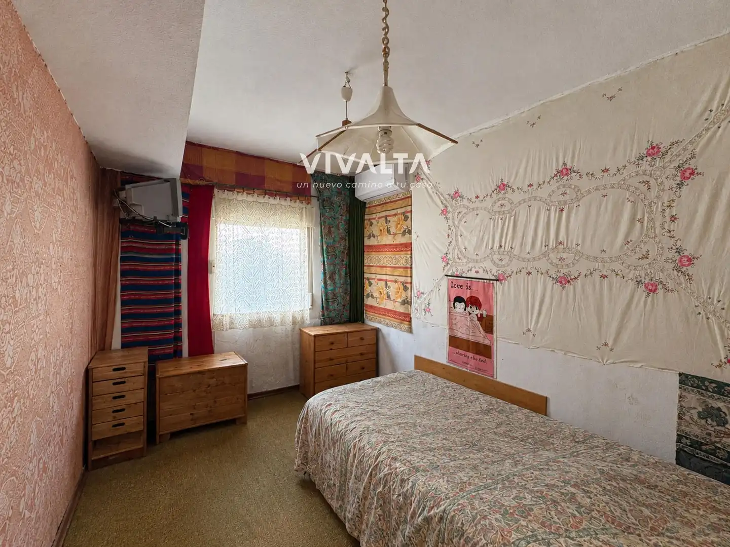 Habitación de Ático en venta en Carabanchel
