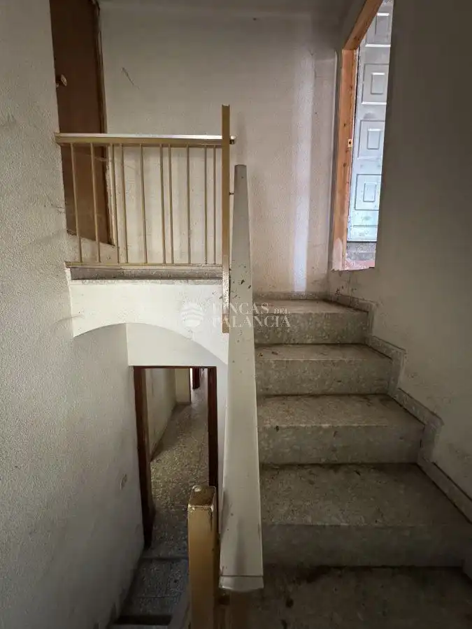 Edificio en venta en Soneja