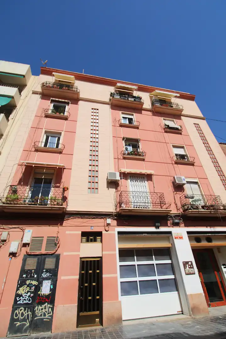 Vista exterior de Piso de alquiler en Valencia con Aire acondicionado, Terraza y Amueblado