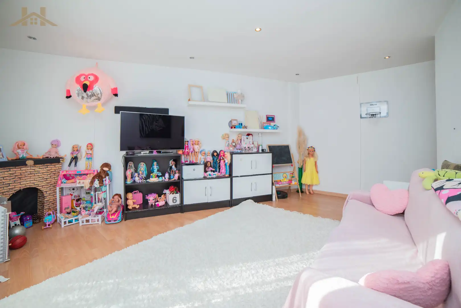 Flat for sale in Aranjuez  with Air Conditioner, Heating and Furnished