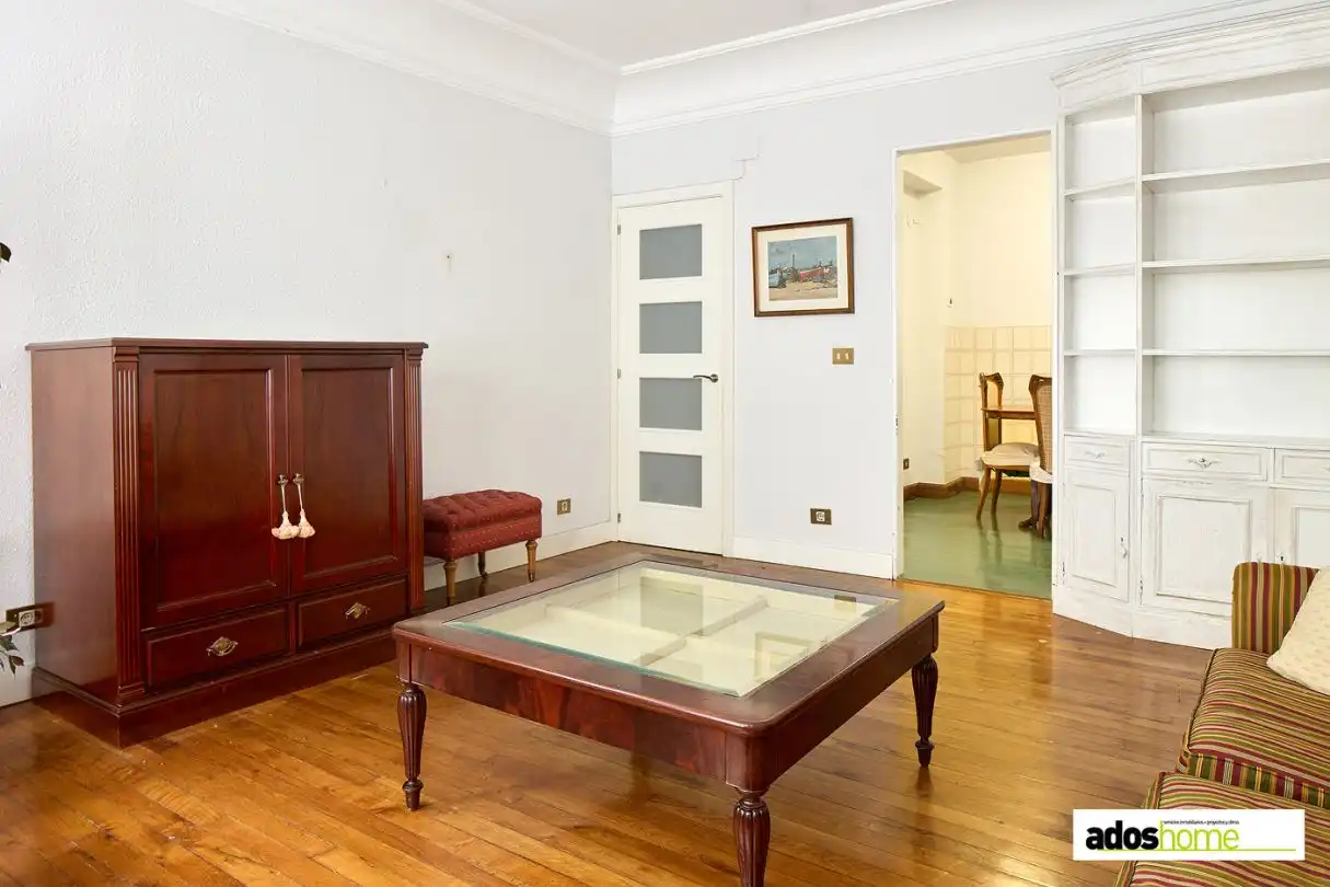 Sala de estar de Piso en venta en Zarautz con Balcón