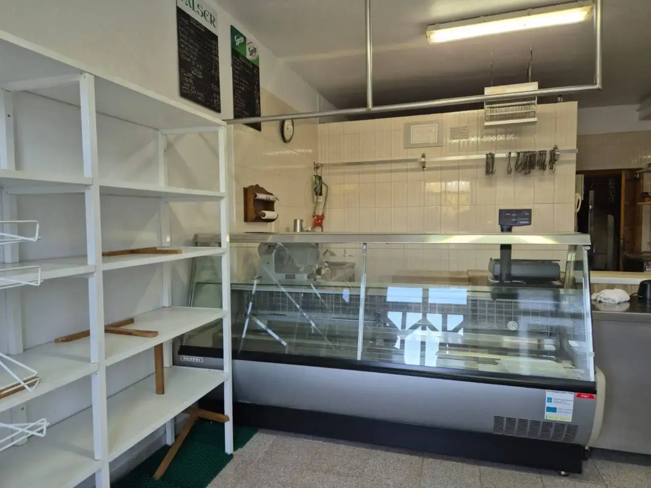 Local de alquiler en Sobrado (A Coruña)