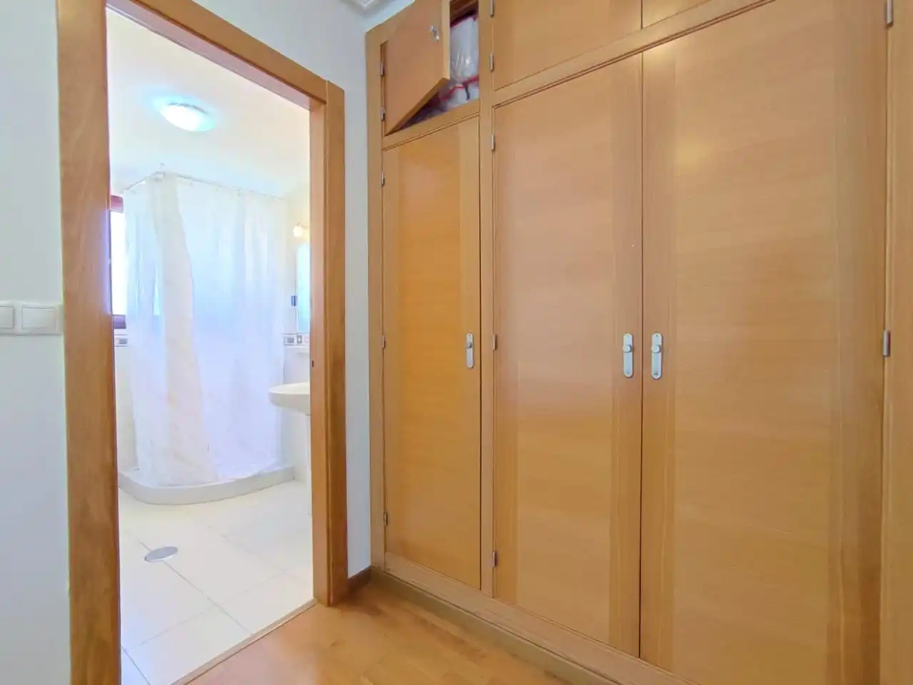 Casa adosada en venta en Casas de Juan Núñez con Calefacción, Jardín privado y Terraza