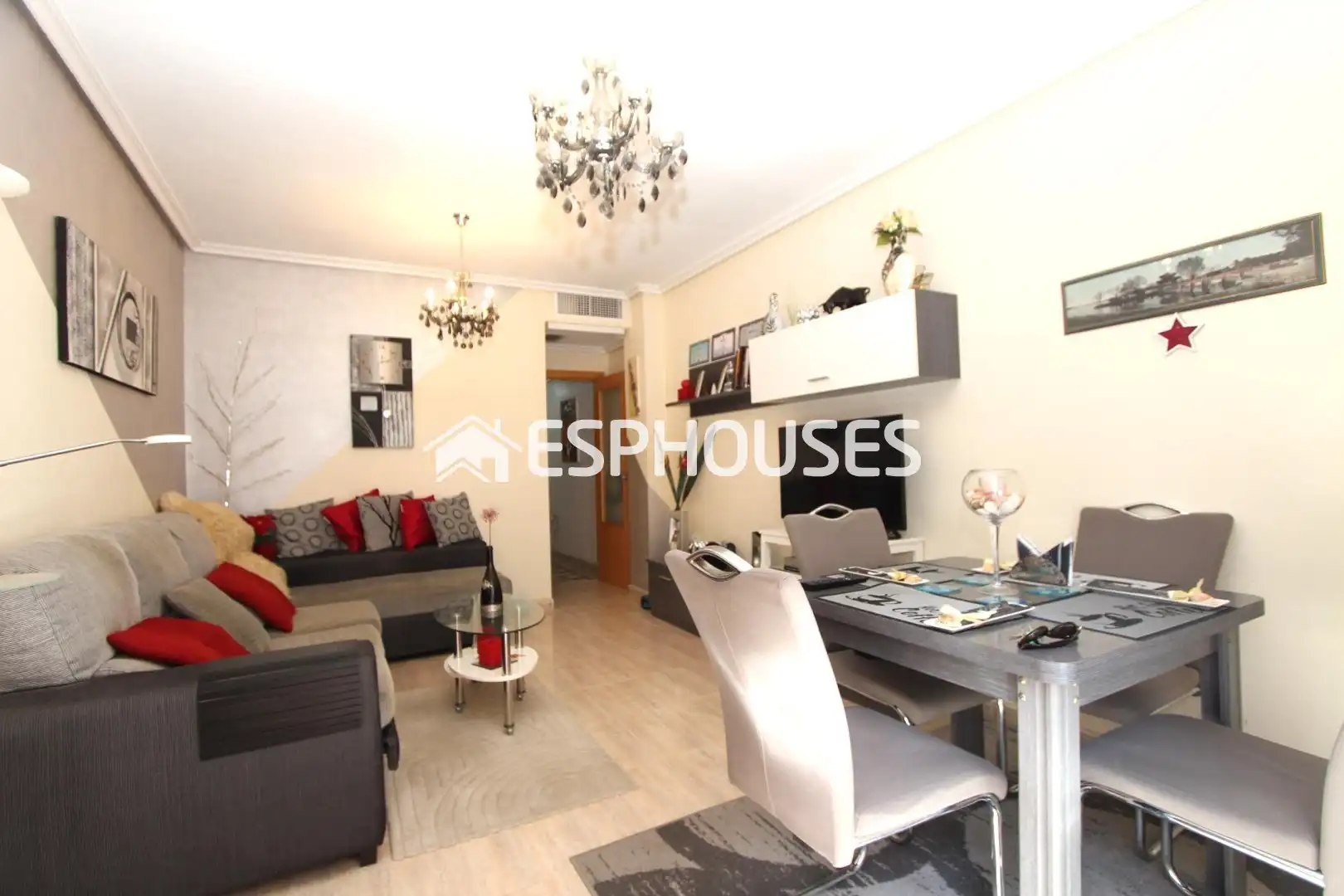 Sala de estar de Apartamento en venta en Guardamar del Segura con Aire acondicionado, Terraza y Amueblado