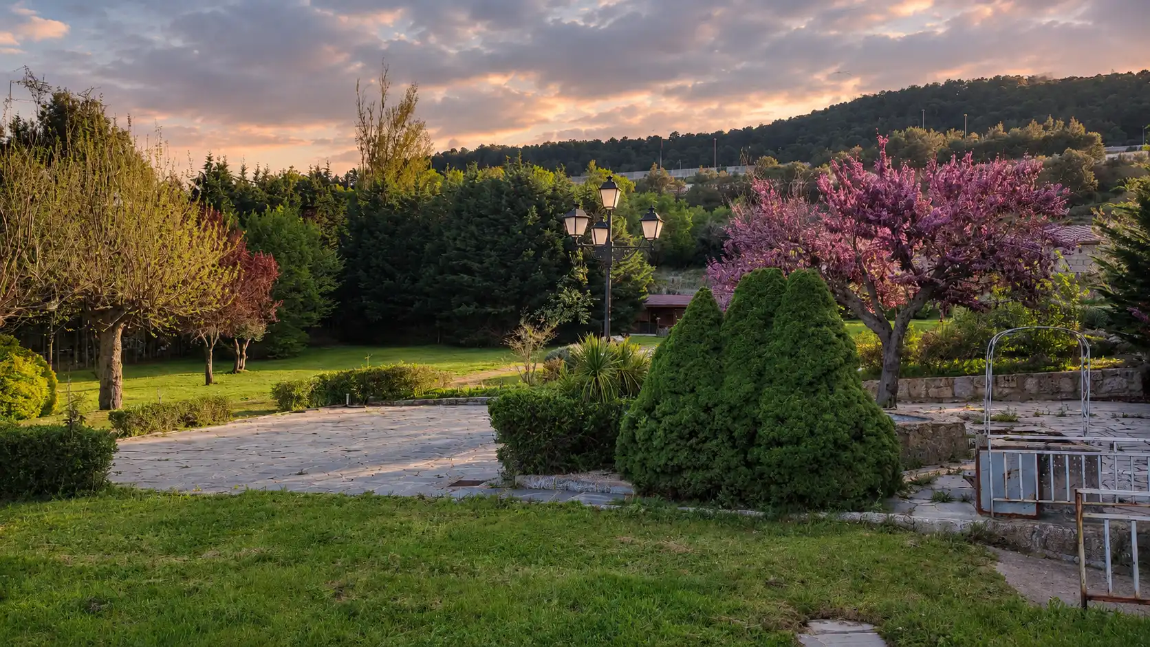 Garden of Buildings for sale in Guadarrama, Madrid