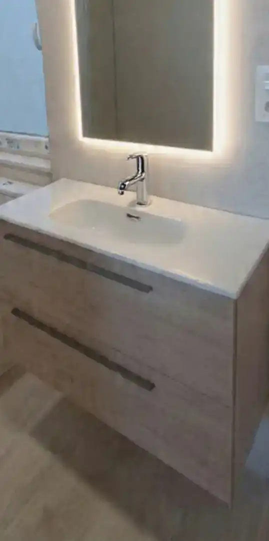 Bathroom of Attic for rent in León Capital   with Balcony