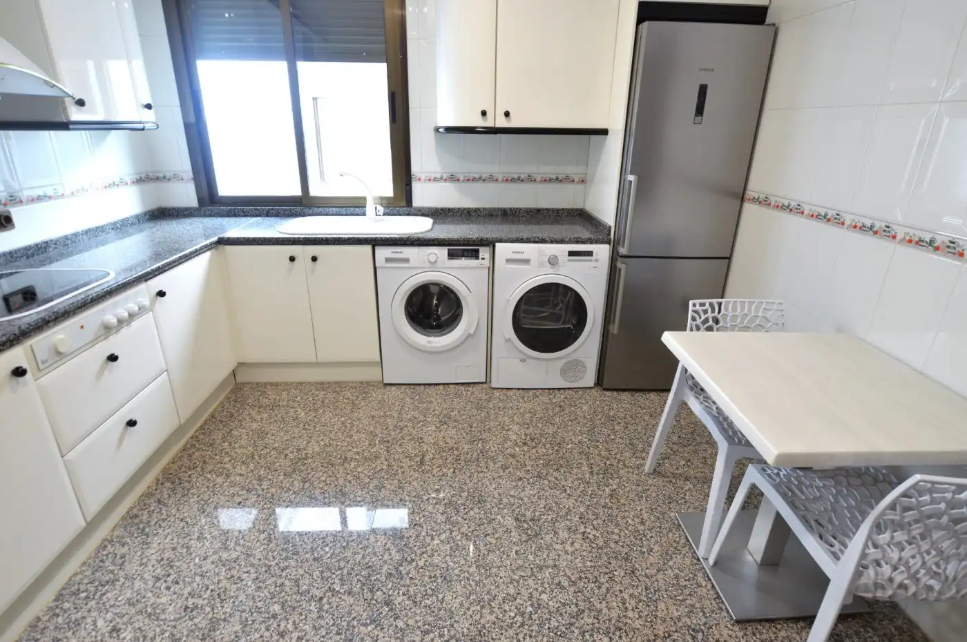 Flat with lift to rent in Plaza Castelar - Mercado Central, imagen 9