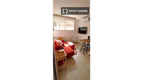 Photo 2 of Study to share in Berruguete, Madrid