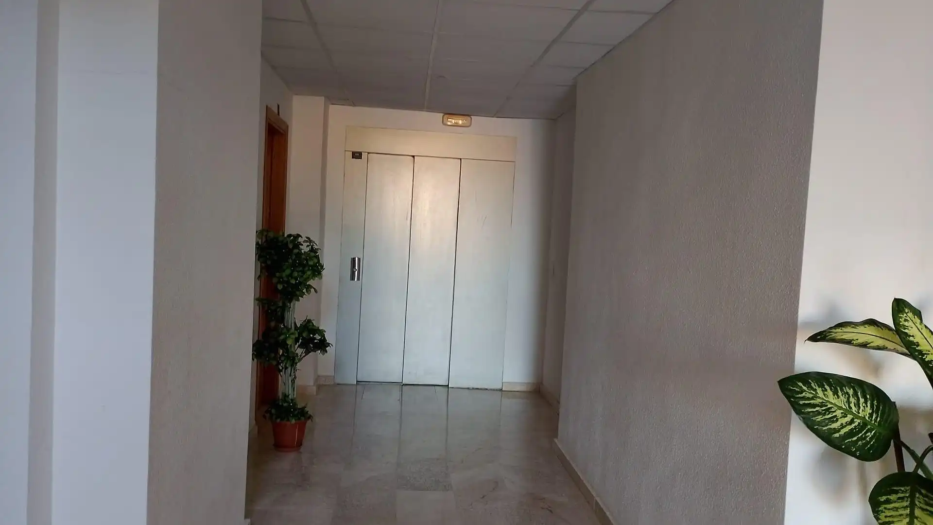 Piso en venta en Cartagena con Aire acondicionado, Trastero y Amueblado