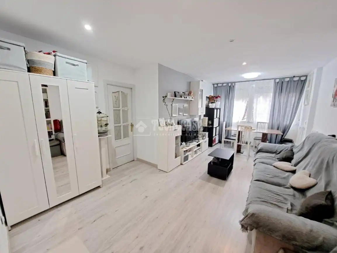 Wohnzimmer von Wohnung zum Verkauf in Parla mit Klimaanlage und Terrasse