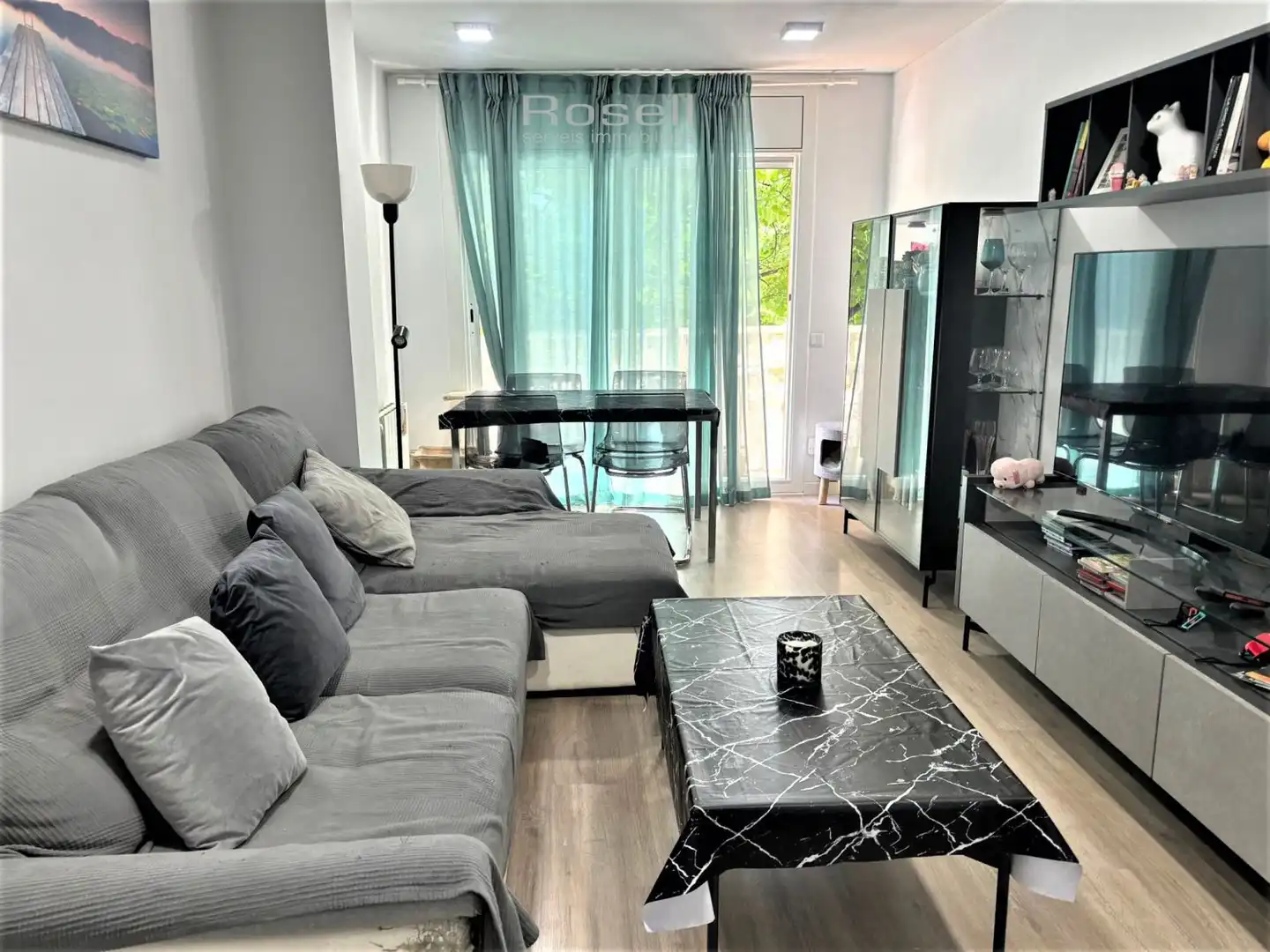 Sala de estar de Piso en venta en Terrassa con Calefacción, Parquet y Balcón