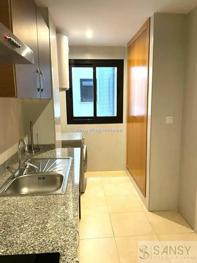 Cocina de Apartamento en venta en Gata de Gorgos con Calefacción, Trastero y Amueblado