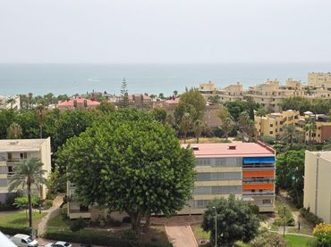 Apartament amb jardí en venda a La Carihuela - Los Nidos