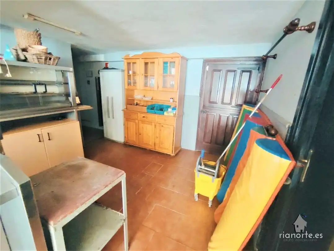 Local en venda en Langreo amb Aire condicionat i Moblat