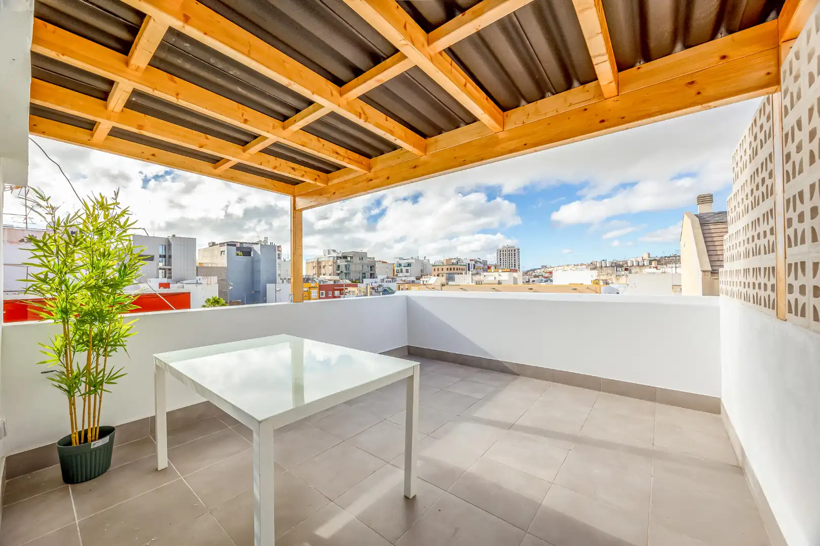 Terrace of Flat for sale in Las Palmas de Gran Canaria  with Terrace, Furnished and Balcony
