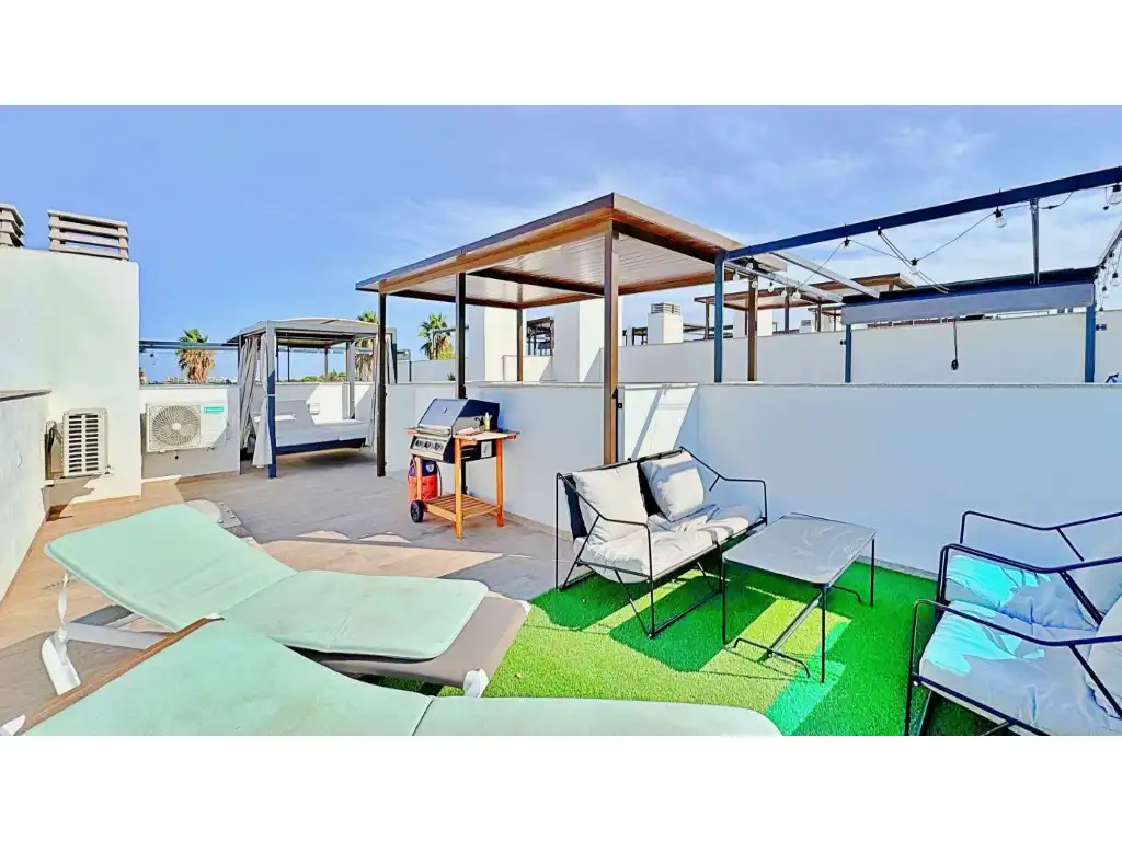 Casa o xalet en venda a Residencial Los Altos De la Laguna, Los Balcones - Los Altos