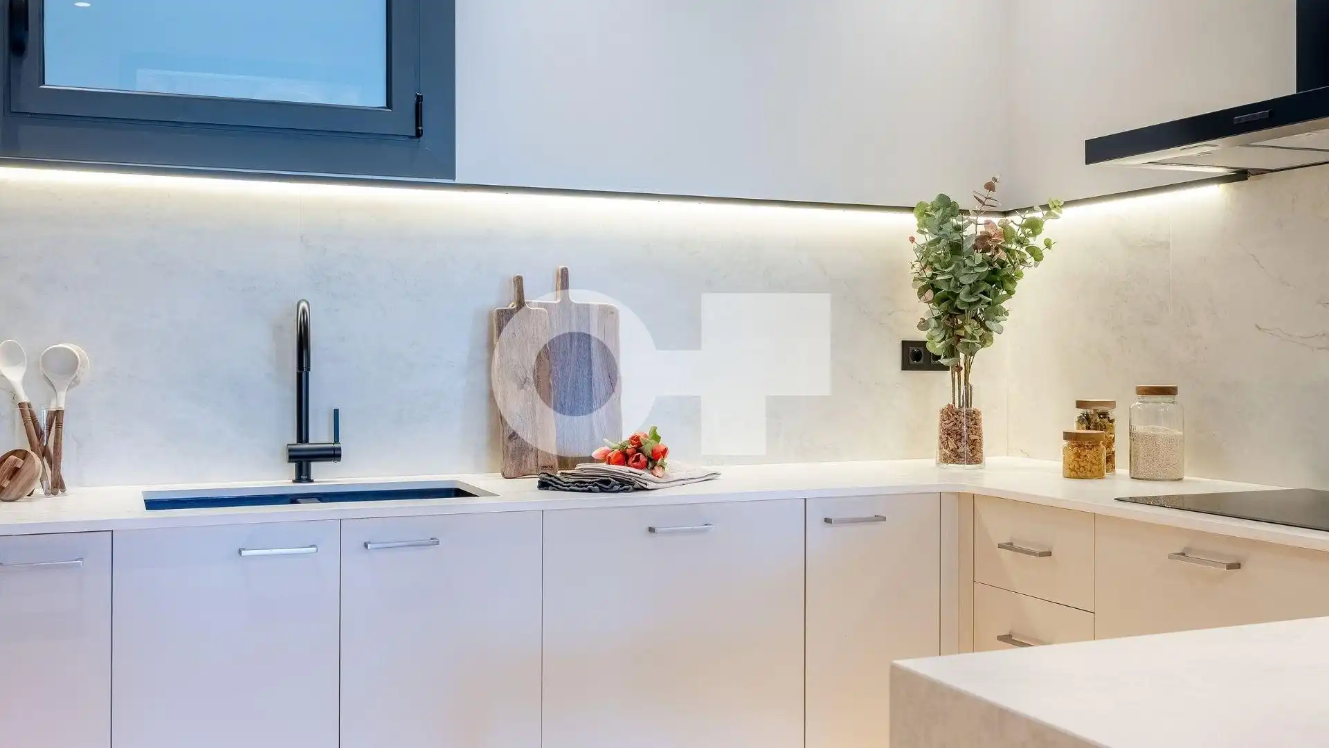 Flat with terrace for sale in Carrer Carrer Muntaner, imagen 53