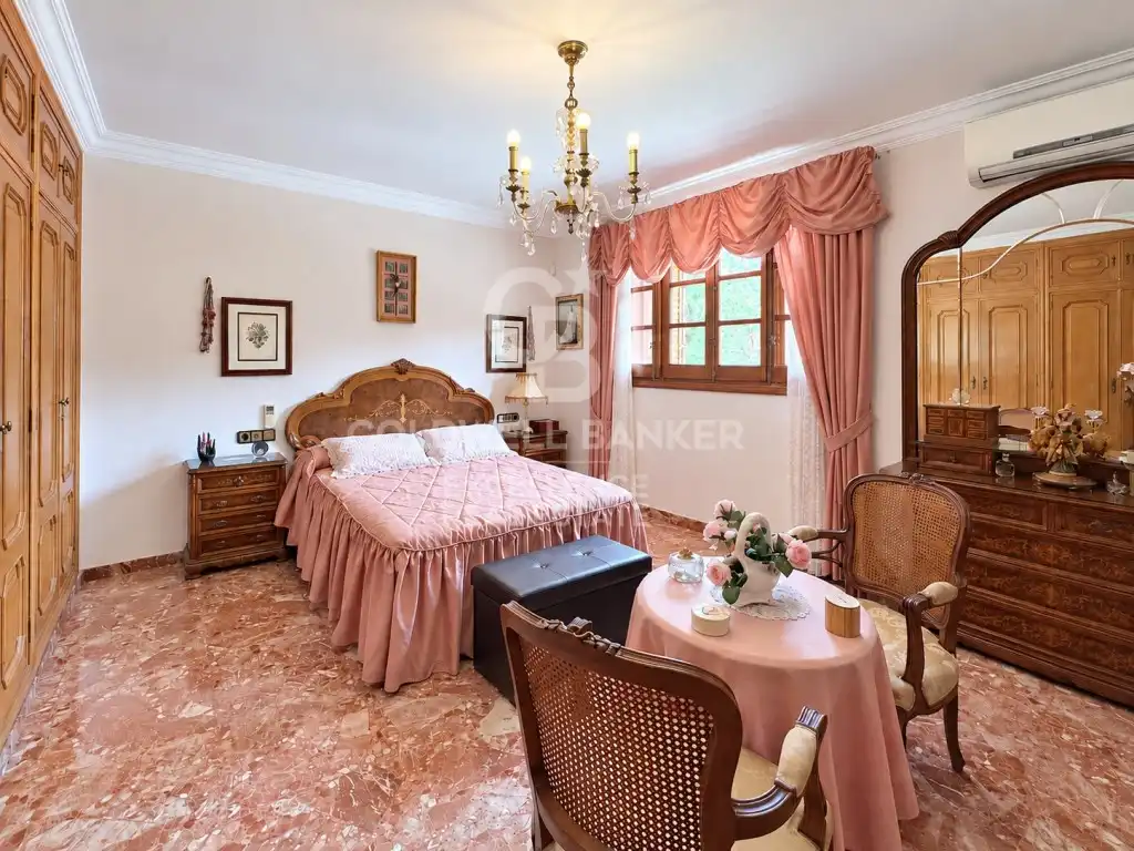 House with pool for sale in Calle Jacinto Benavente, imagen 39