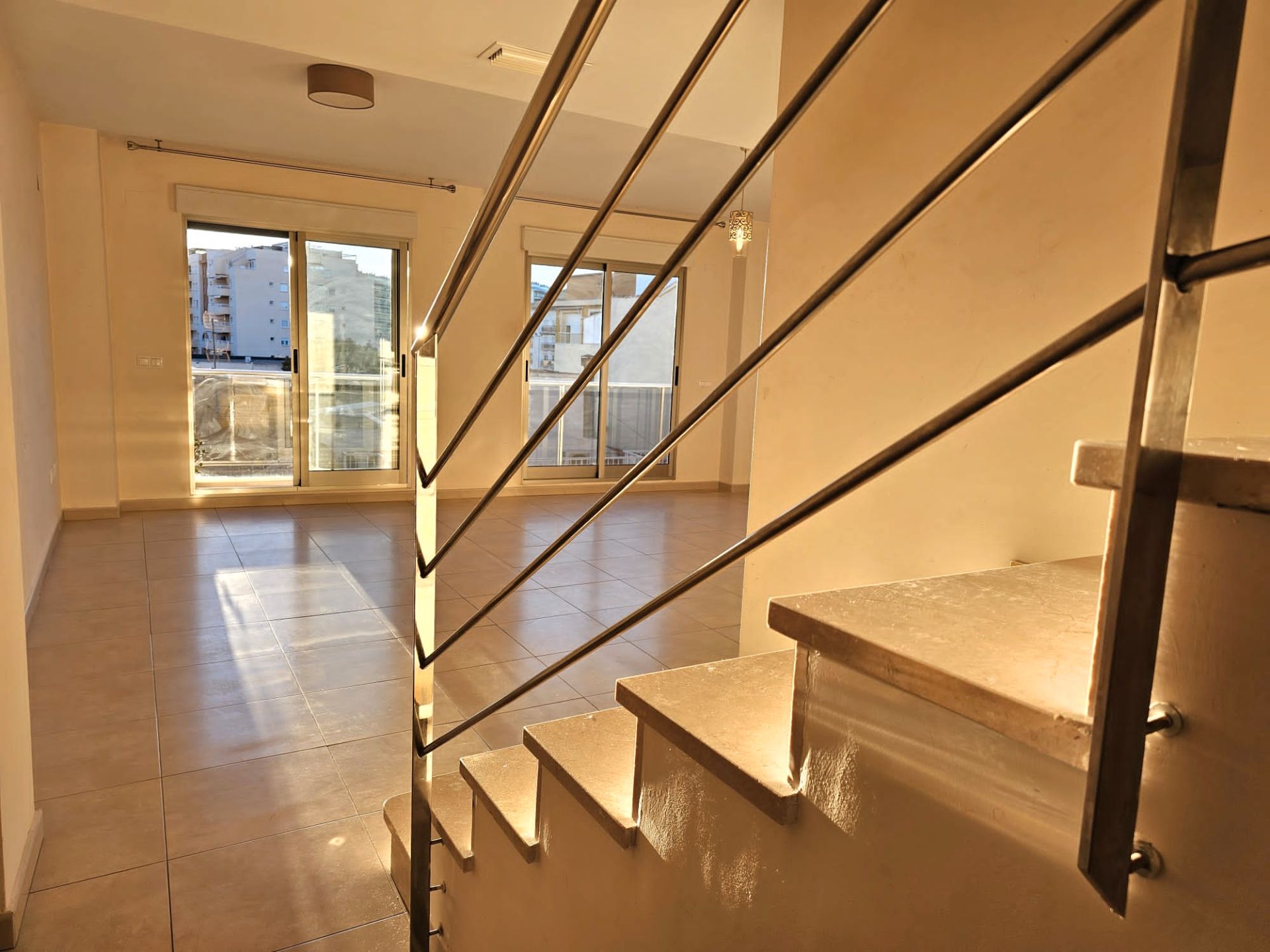 Piso en venta en Gandia con Aire acondicionado, Calefacción y Horno