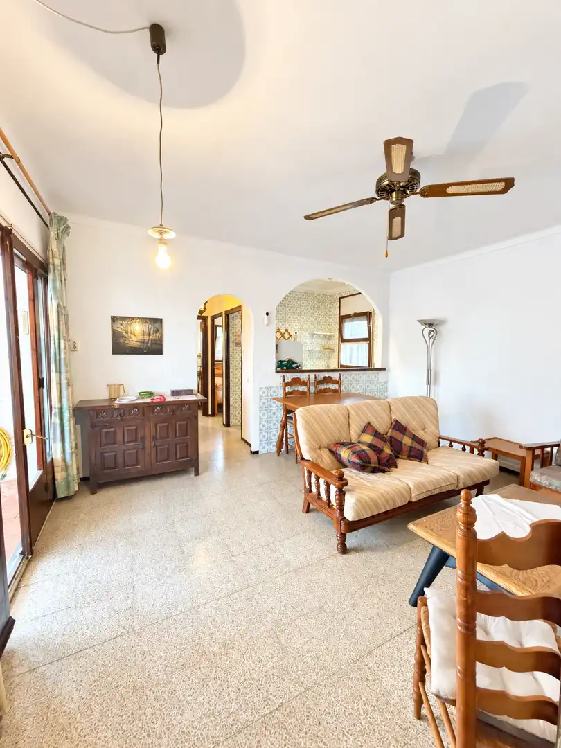 Wohnzimmer von Wohnungen zum Verkauf in Empuriabrava mit Klimaanlage, Terrasse und Möbliert