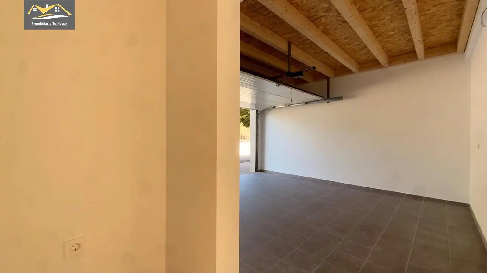 Casa adosada en venda en Allariz amb Calefacció, Jardí privat i Terrassa