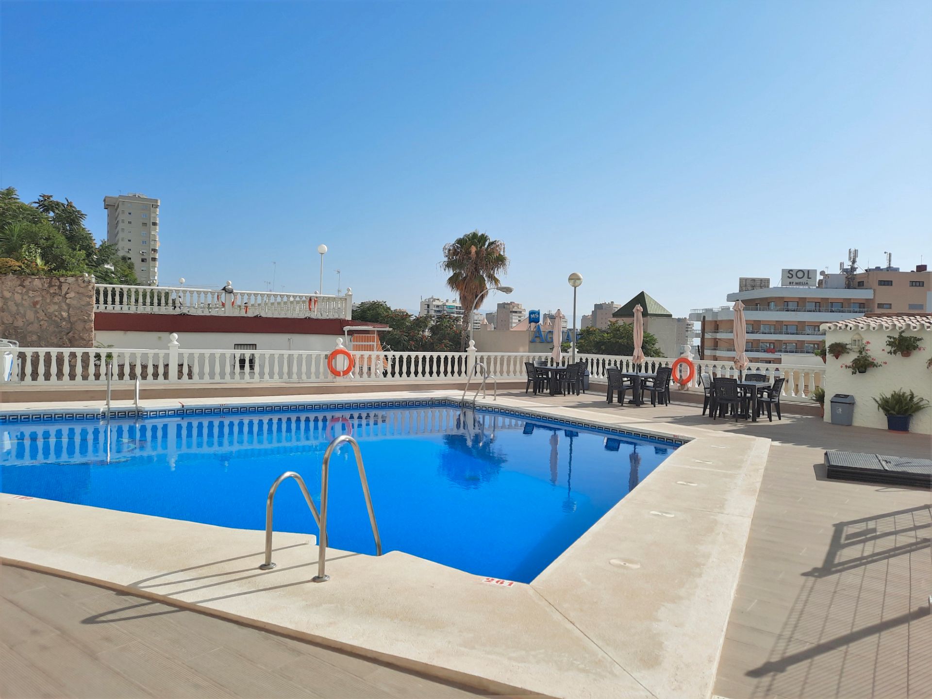 Swimming pool of Planta baja for sale in Torremolinos  with Air Conditioner, Storage room and Furnished