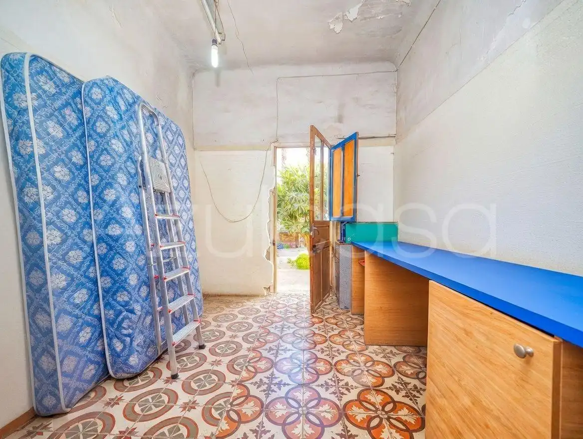 Casa adosada en venta en Elche / Elx con Aire acondicionado y Amueblado