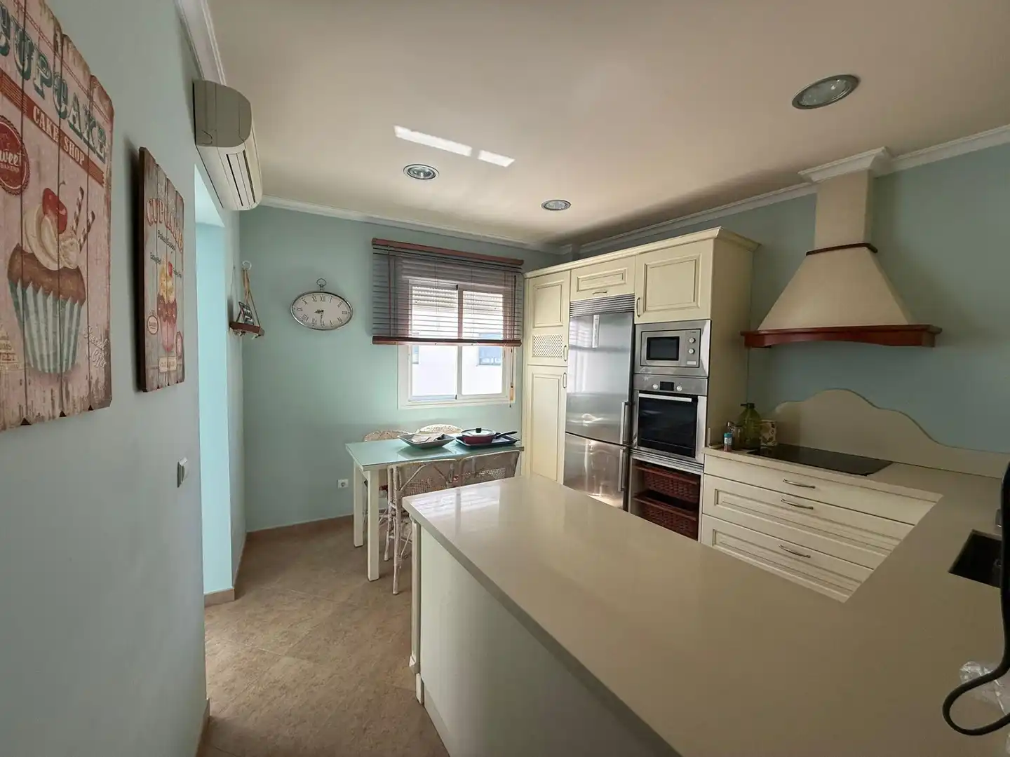 Kitchen of Houses for sale in Morón de la Frontera